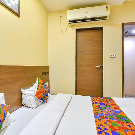 Fabhotel Rb Residency スーラト エクステリア 写真