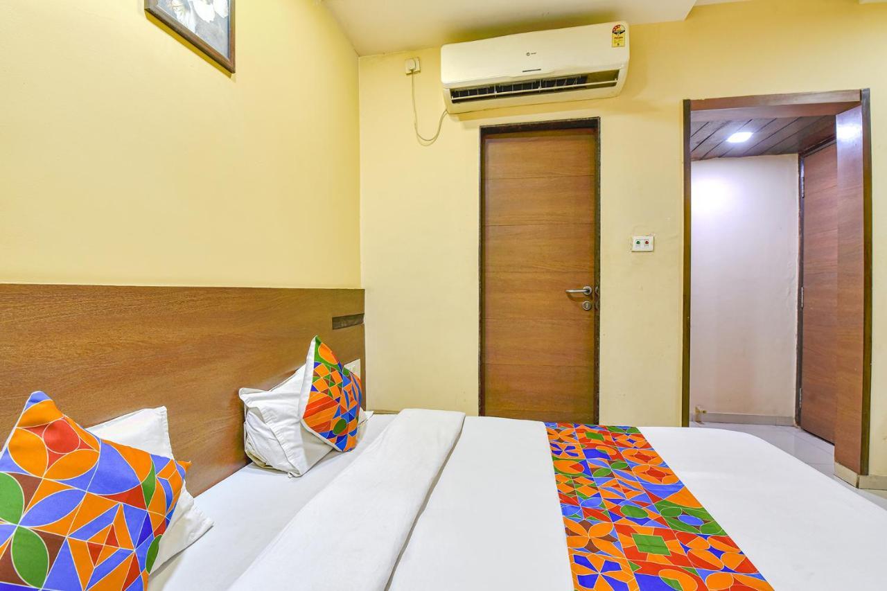 Fabhotel Rb Residency スーラト エクステリア 写真