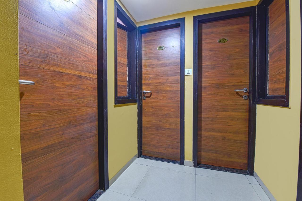 Fabhotel Rb Residency スーラト エクステリア 写真